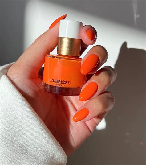 The 10 Best Hermès Nail Colors, Hands Down 